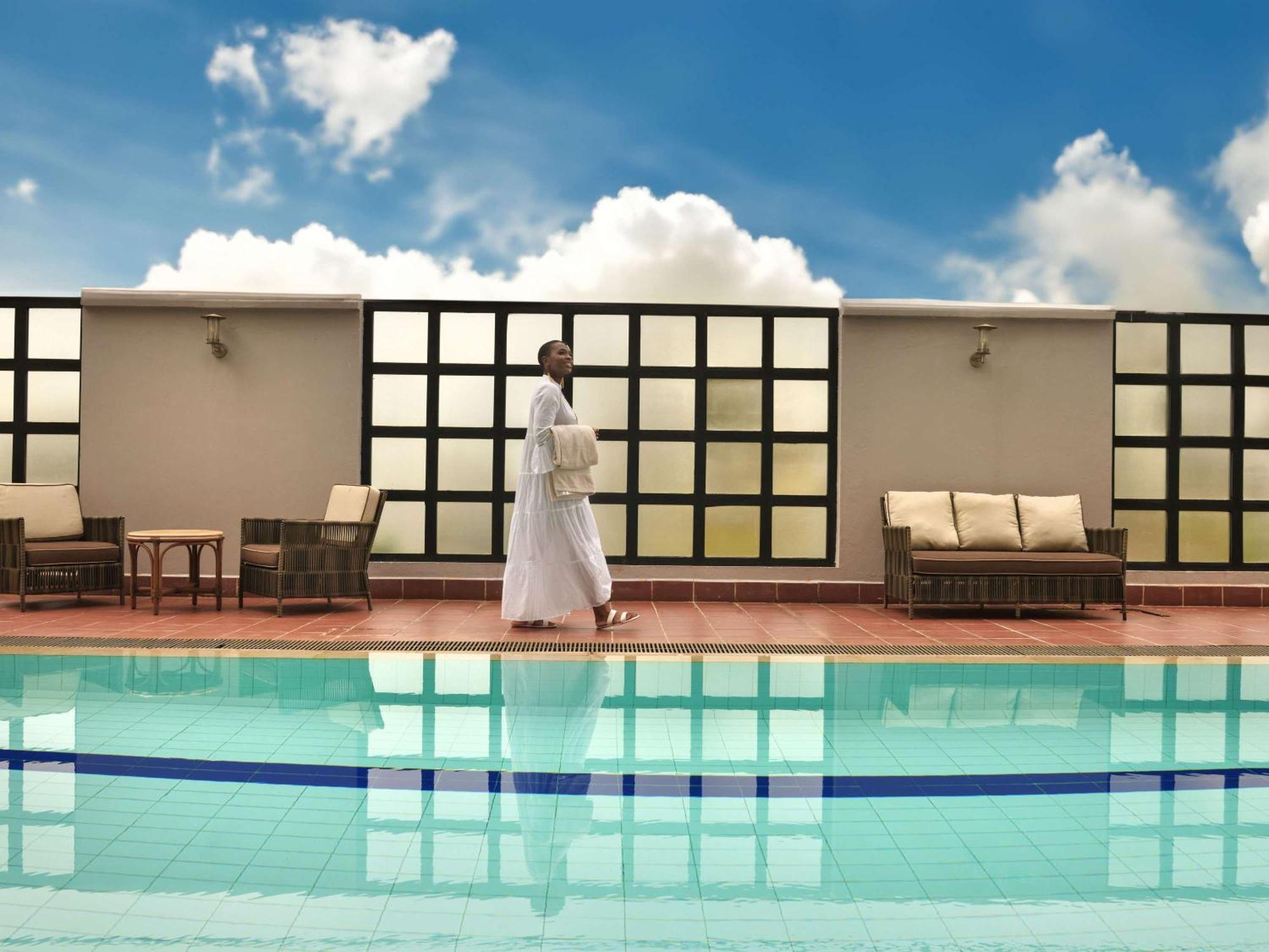 Отель Pullman Nairobi Upper Hill Экстерьер фото